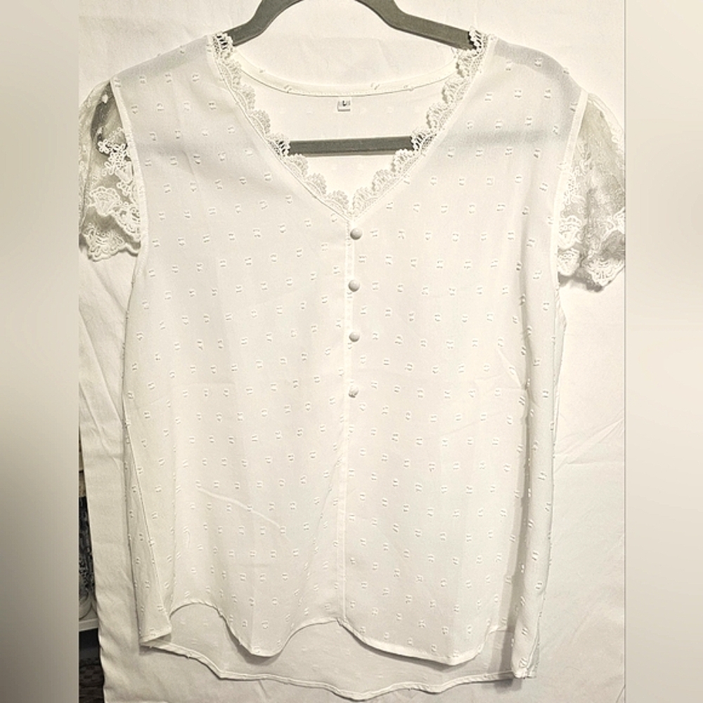 Elegant White Lace Trim Blouse